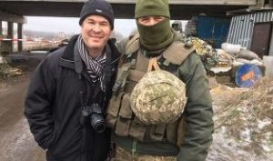 Peter Wooding with Ukranian soldier