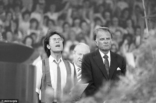 Cliff Richard with Billy Graham smaller use