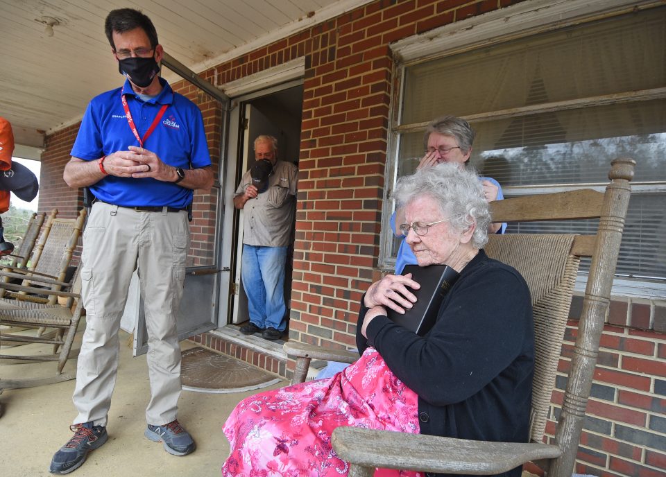 Billy Graham Rapid Response Team Deploys to Additional Alabama Locations Destroyed by Tornadoes