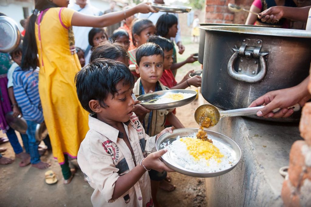 On World Hunger Day Coronavirus-hit Families Fear Starvation