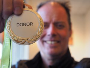 A kidney donor worthy of gold medal