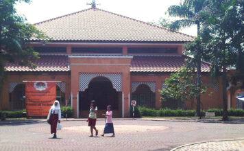 Muslims demand closure of Christian church